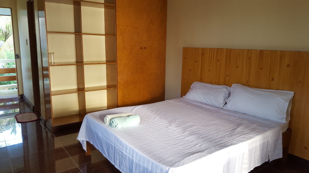 Lanas Beach Resort Romblon Island Eksteriør bilde